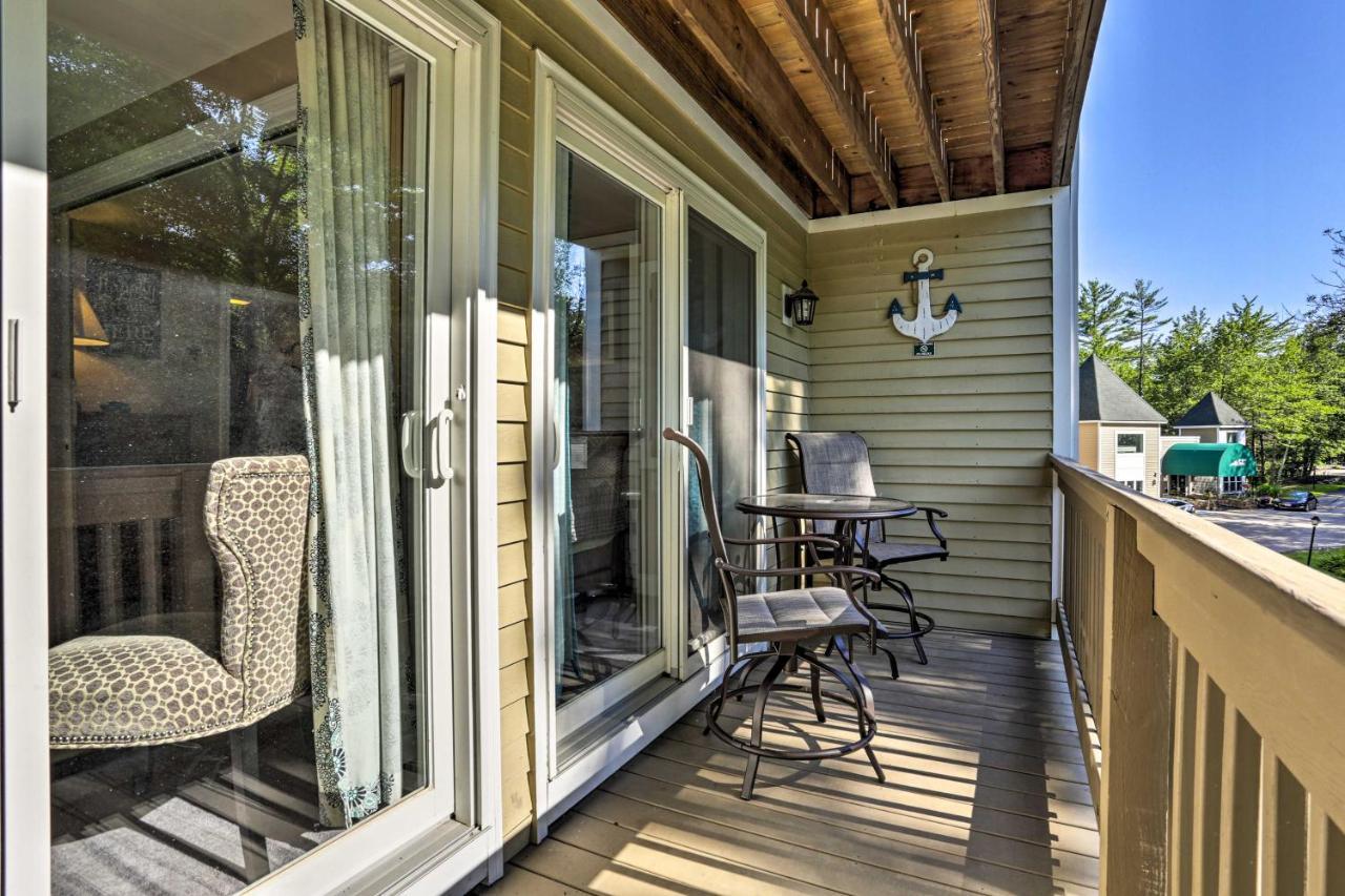 Lake Getaway Walk Across Street To Private Beach! Gilford Exteriör bild